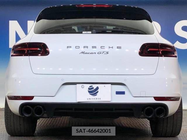 Porsche MACAN 2017-01 333327-15