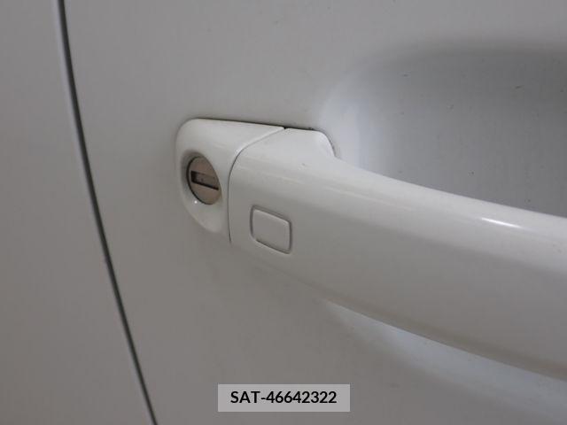 Audi A1 2015-08 261333-9