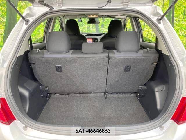Toyota VITZ 2016-10 250551-12