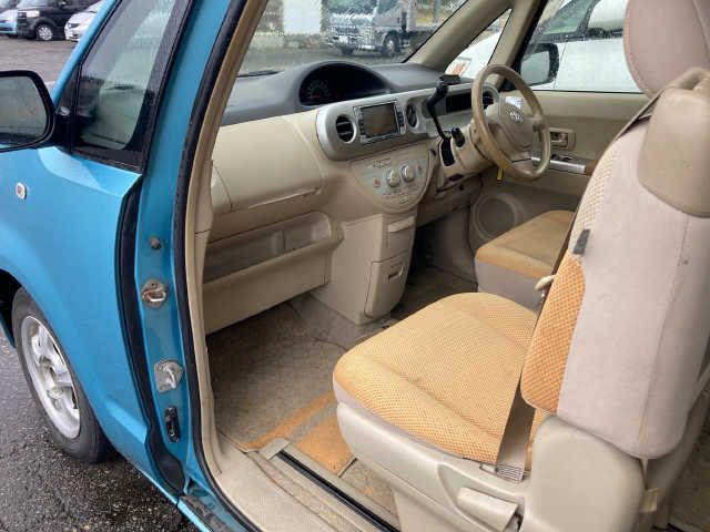 Toyota PORTE 2006-09 189310-7