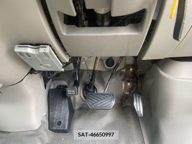 Suzuki EVERY 2010-05 359917-15