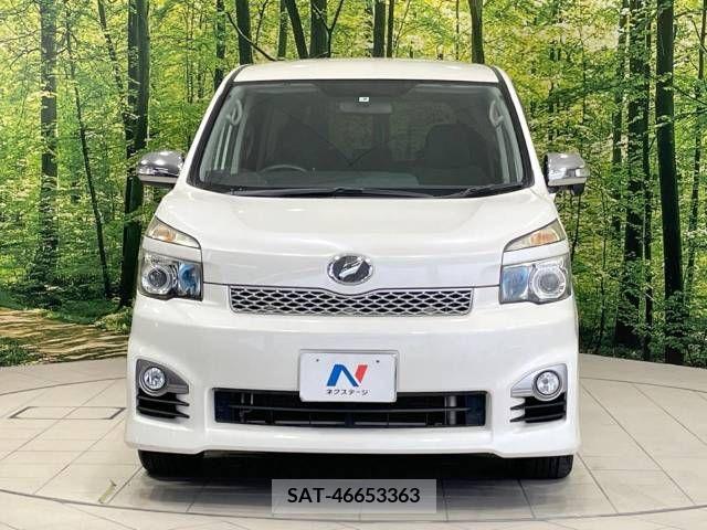 Toyota VOXY 2011-08 335312-14