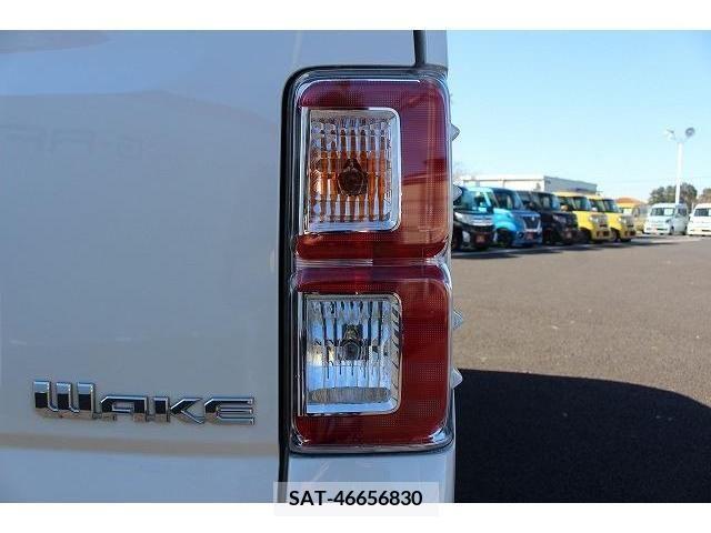 Daihatsu WAKE 2019-08 205114-11