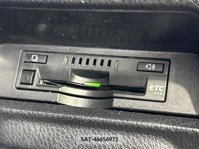Toyota VOXY 2019-01 212659-6