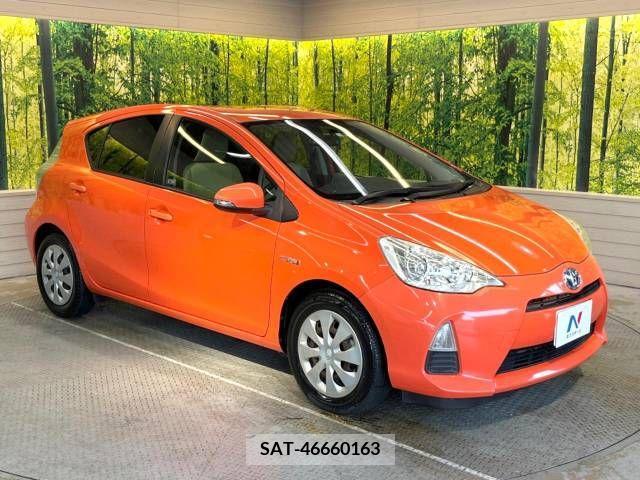 Toyota AQUA 2012-03 356183-16