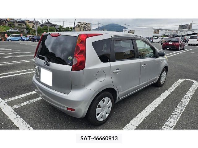 Nissan NOTE 2010-03 281880-4
