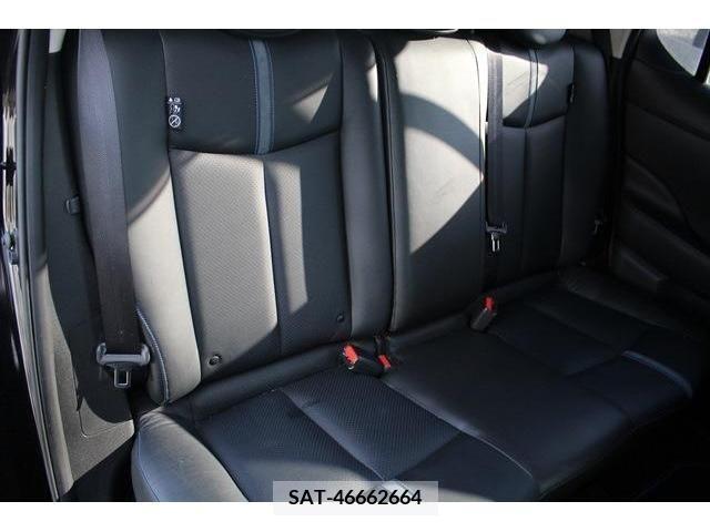 Nissan LEAF 2019-07 367074-16