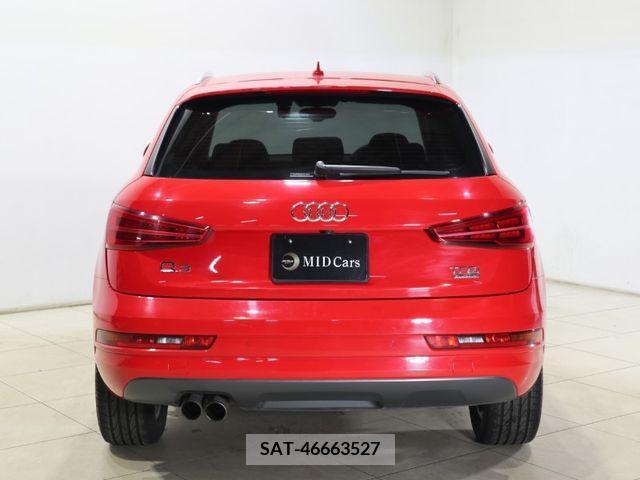 Audi Q3 2015-07 261331-2
