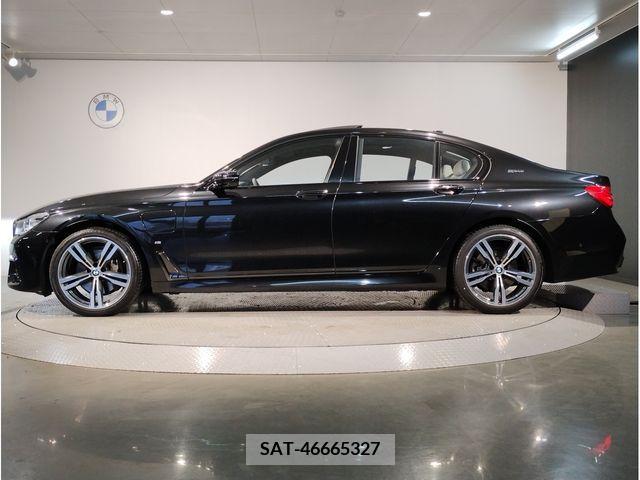 Bmw 7 SERIES 2019-03 262444-1