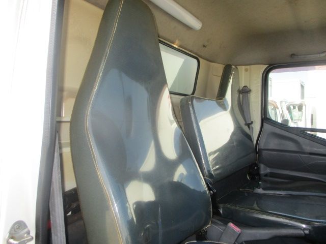 Mitsubishi CANTER 2011-10 1283-21