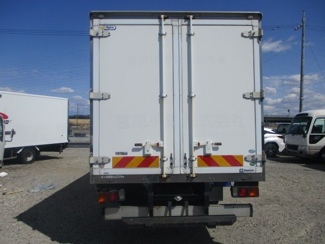 Mitsubishi CANTER 2011-10 1283-8