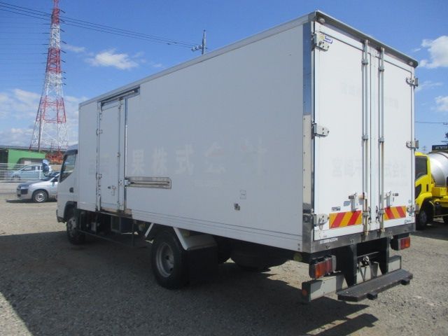 Mitsubishi CANTER 2011-10 1283-1