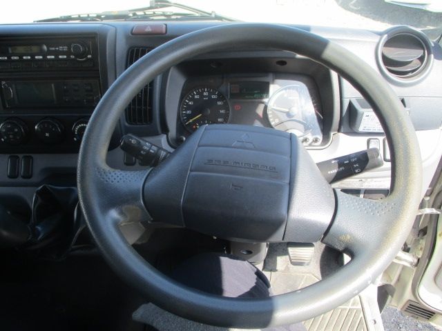 Mitsubishi CANTER 2011-10 1283-2