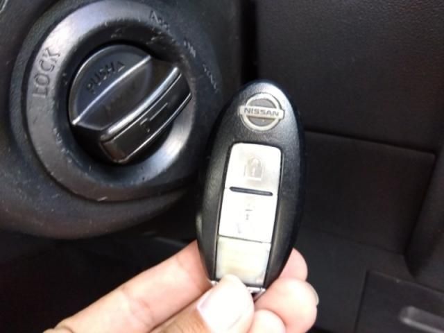 Nissan DUALIS 2009-02 15162-7