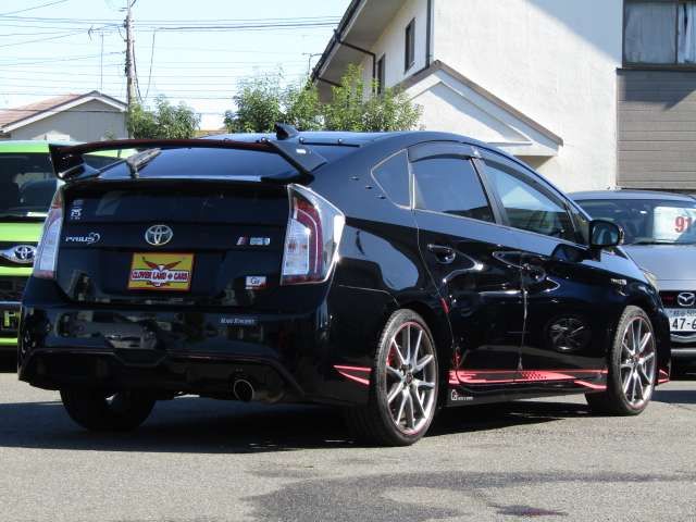 Toyota PRIUS 2013-02 184224-6