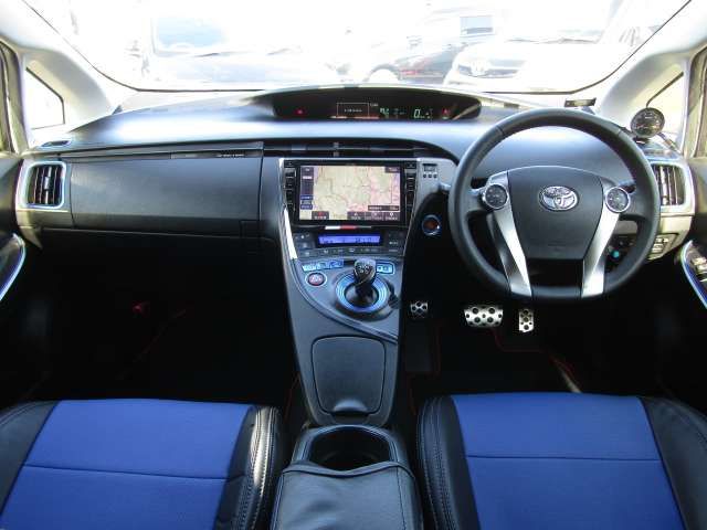Toyota PRIUS 2013-02 184224-15