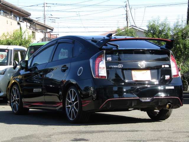 Toyota PRIUS 2013-02 184224-7