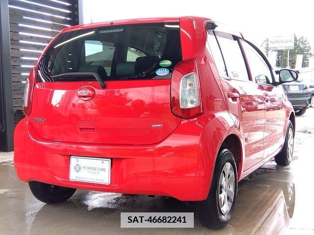 Toyota PASSO 2015-03 376484-4