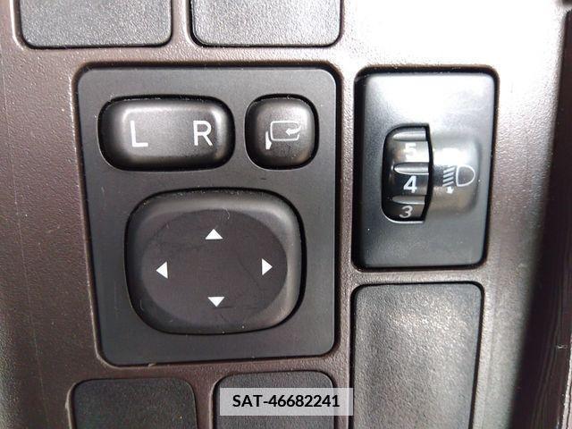 Toyota PASSO 2015-03 376484-17
