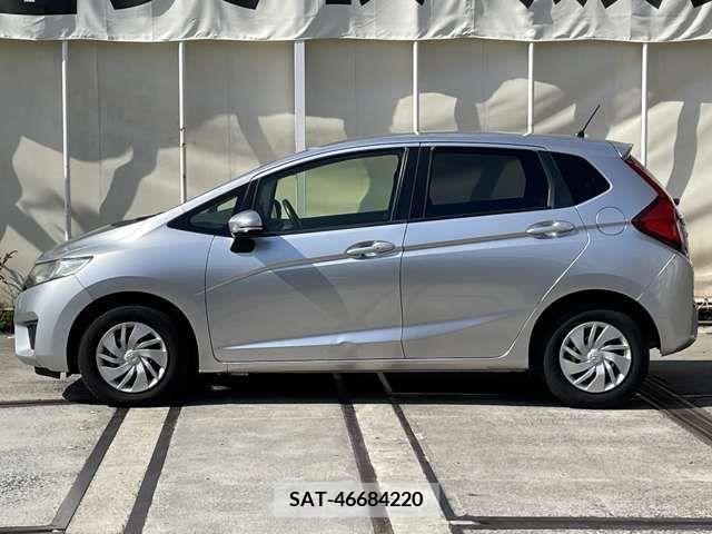 Honda FIT 2015-08 343832-3