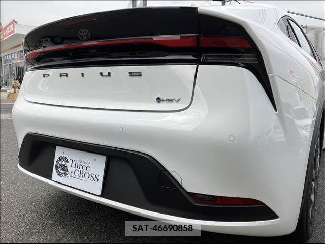 Toyota PRIUS 2024-06 386912-10