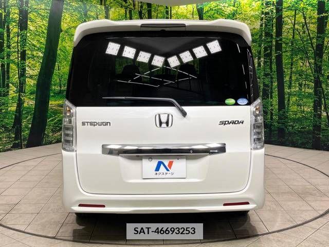 Honda STEP WGN 2013-10 368837-16