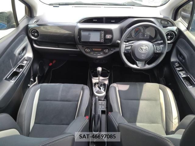 Toyota VITZ HYBRID 2017-09 288622-2