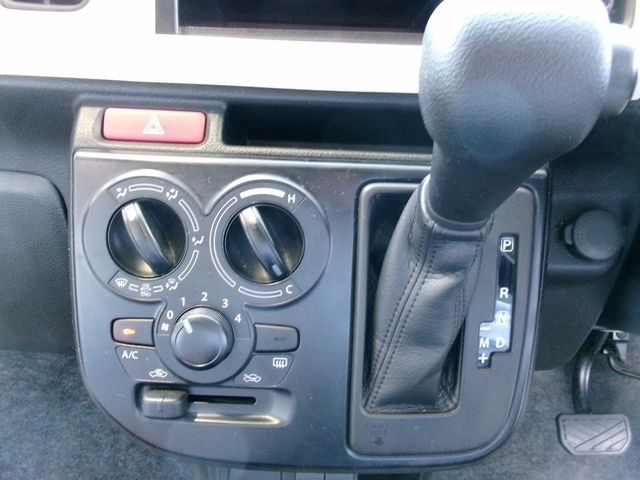Suzuki ALTO 2018-01 24653-9