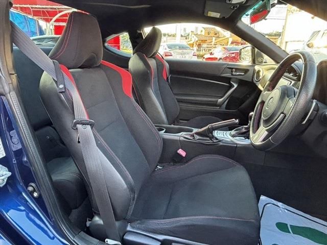 Toyota 86 2012-10 187649-19