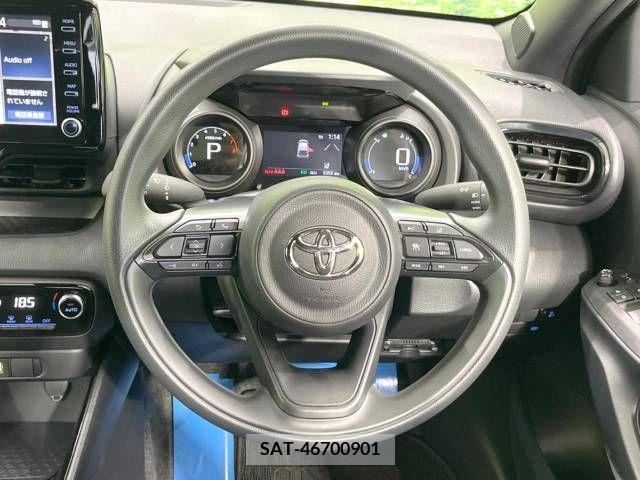 Toyota YARIS 2023-06 371440-11