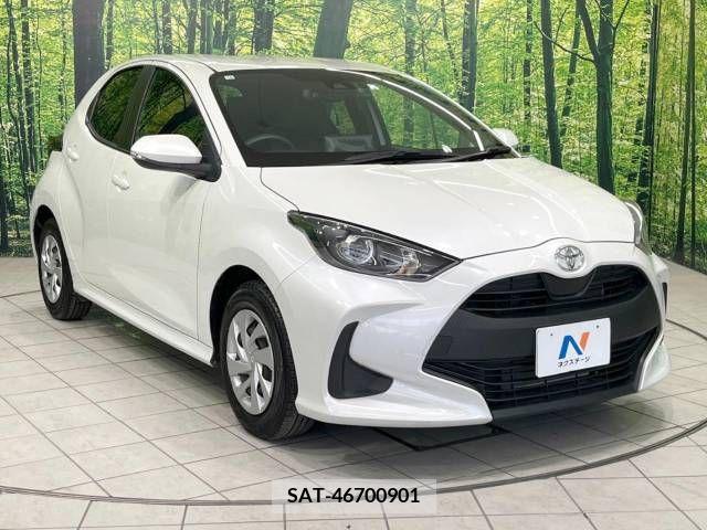 Toyota YARIS 2023-06 371440-16