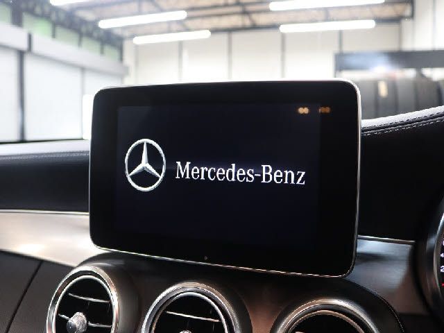 Mercedes Benz C-CLASS 2016-03 25383-9