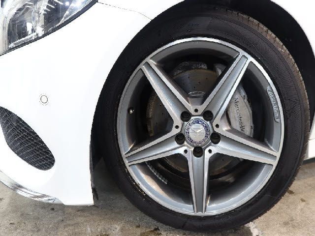 Mercedes Benz C-CLASS 2016-03 25383-7