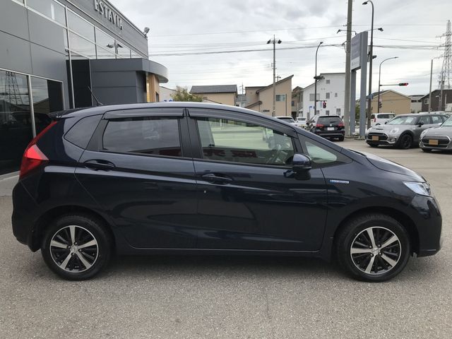 Honda FIT HYBRID 2018-11 11193-5