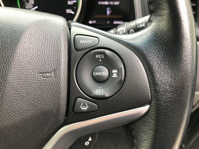 Honda FIT HYBRID 2018-11 11193-20