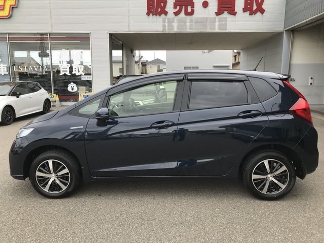Honda FIT HYBRID 2018-11 11193-8