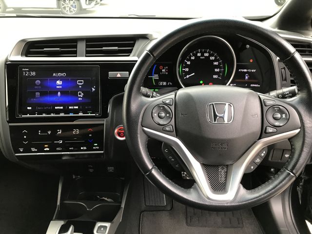 Honda FIT HYBRID 2018-11 11193-14