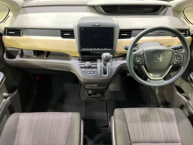 Honda FREED 2018-04 20652-1
