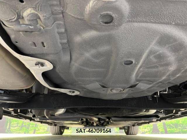 Nissan AURA 2022-01 222062-18