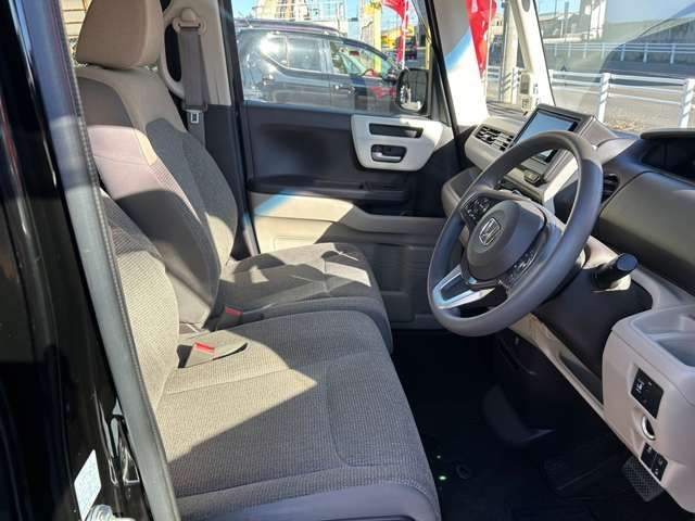 Honda N BOX 2019-04 28302-17