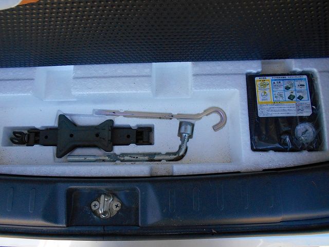 Suzuki WAGON R 2013-10 17004-23