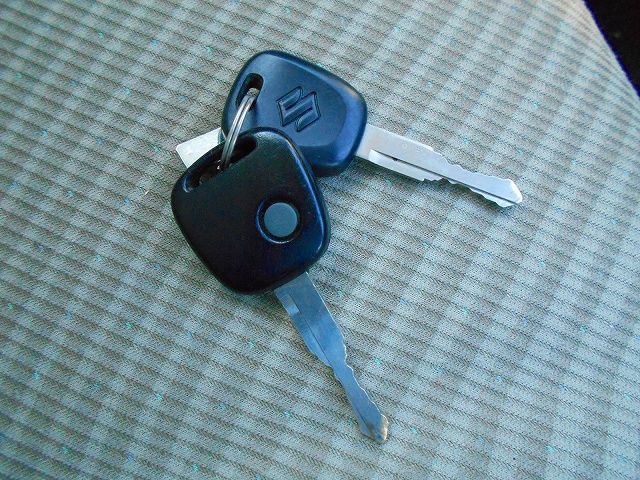 Suzuki WAGON R 2013-10 17004-5