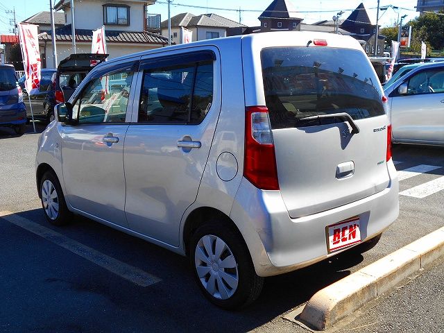 Suzuki WAGON R 2013-10 17004-8
