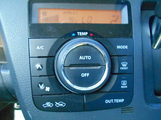 Suzuki WAGON R 2013-10 17004-14