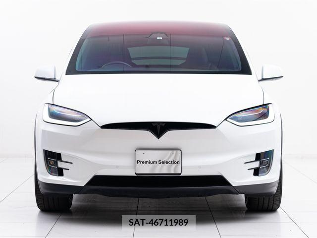 Tesla MODEL X 2019-06 208641-4