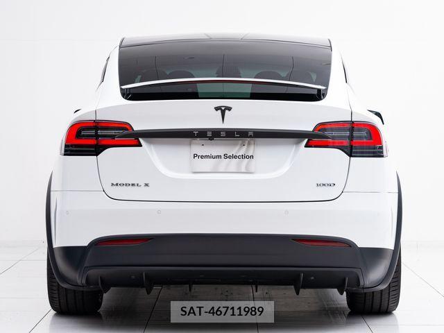 Tesla MODEL X 2019-06 208641-11