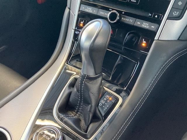 Nissan SKYLINE 2017-10 21465-21