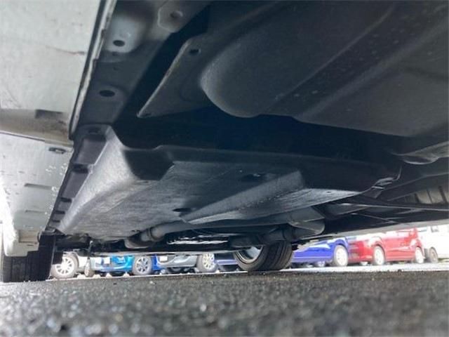 Nissan SKYLINE 2017-10 21465-27