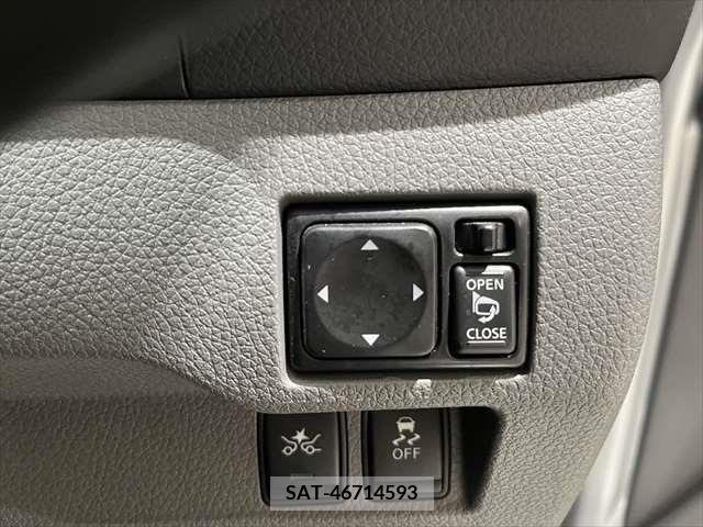 Nissan NV350 Caravan 2018-11 317322-5