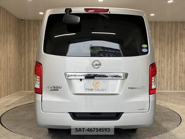 Nissan NV350 Caravan 2018-11 317322-16